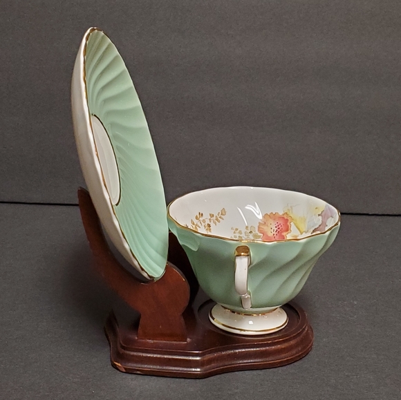 Aynsley Floral Tea Cup and Saucer - Picture 5 of 13